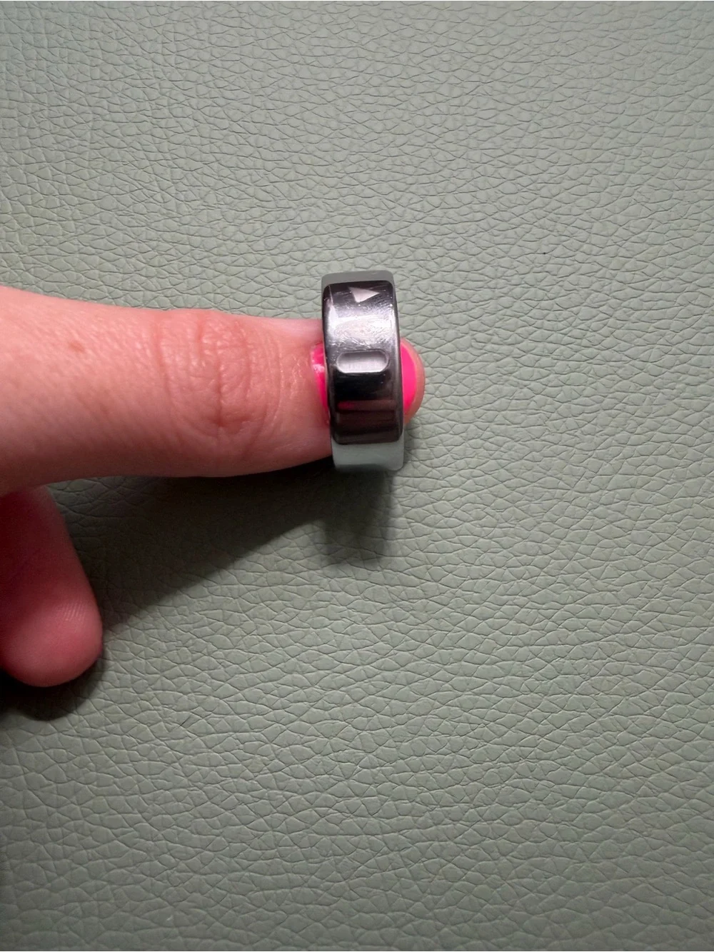 Oura Ring Gen 4 - Silver Size 7- Ring Only